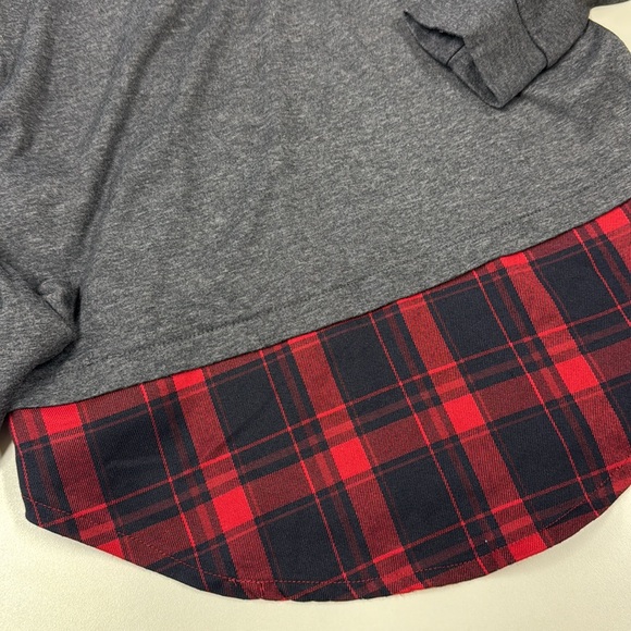 Red Plaid Hooded Shirt - Picture 5 of 6